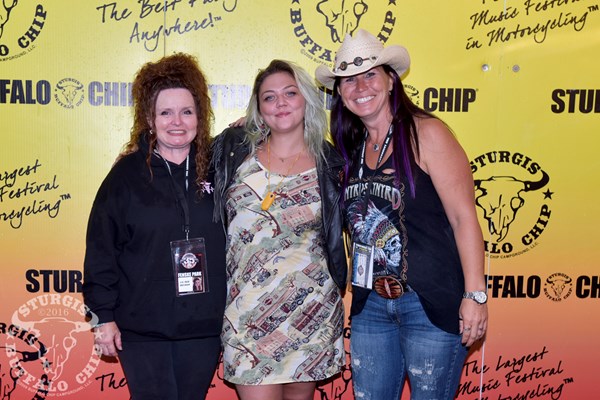 View photos from the 2016 Meet N Greet Elle King Photo Gallery